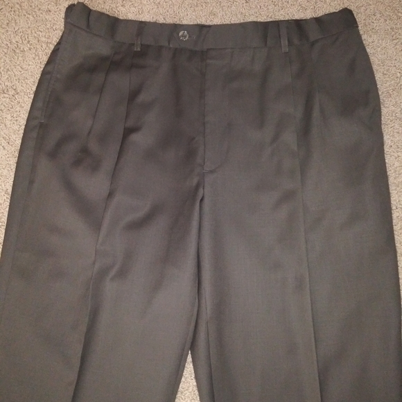 Austin Reed - Picture 4 of 6